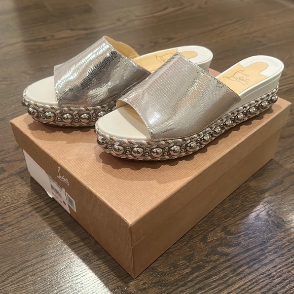 *Brand new Christian Louboutin Mules!!! - Picture 3 of 10